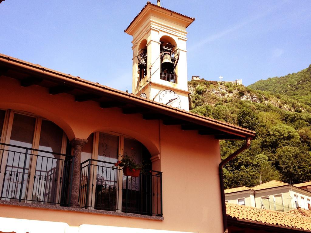 B&B Il Cortile Калолциокорте Екстериор снимка